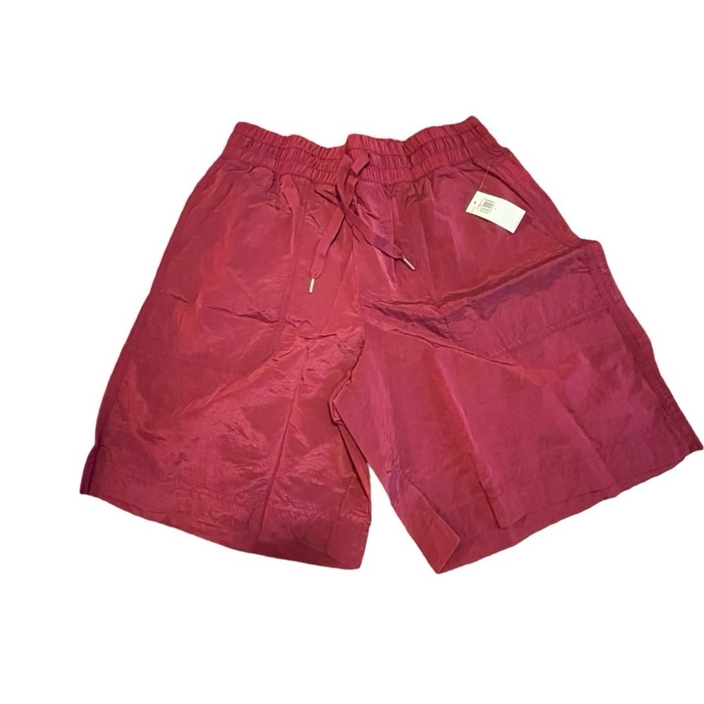 NWT Old Navy High-Waisted Dark Pink Bermuda Shorts Size Small